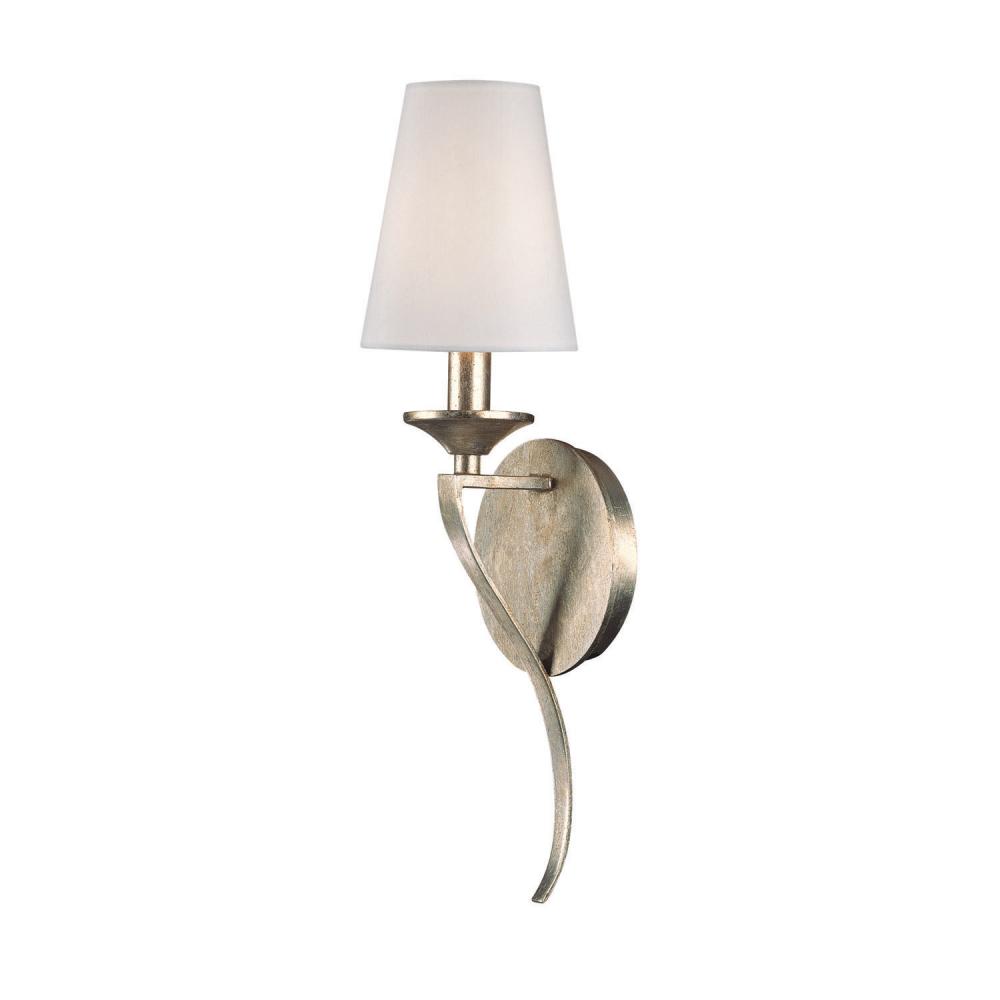 1 Light Sconce