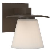 Hubbardton Forge 206601-SKT-05-GG0242 - Wren 1 Light Sconce